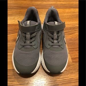 Nike revolution sneakers for little boys